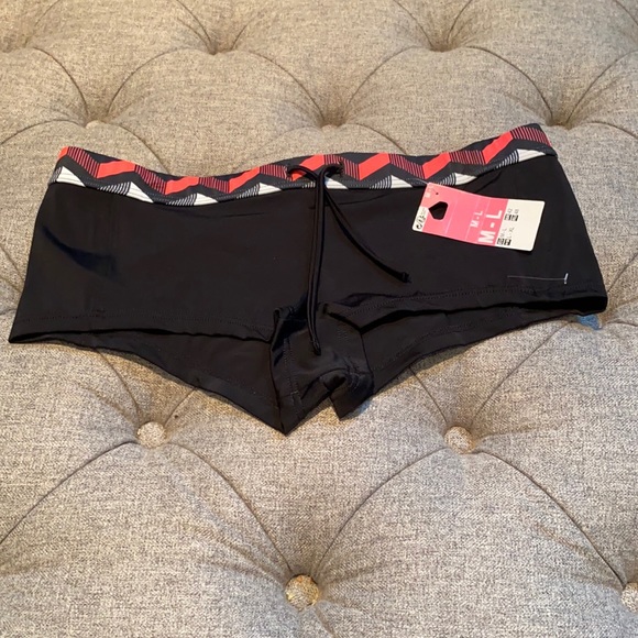 NWT decathlon s/m swim bottoms - Picture 1 of 3